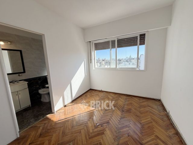 INDEPENDENCIA, AV. al 1800 Piso 12 11