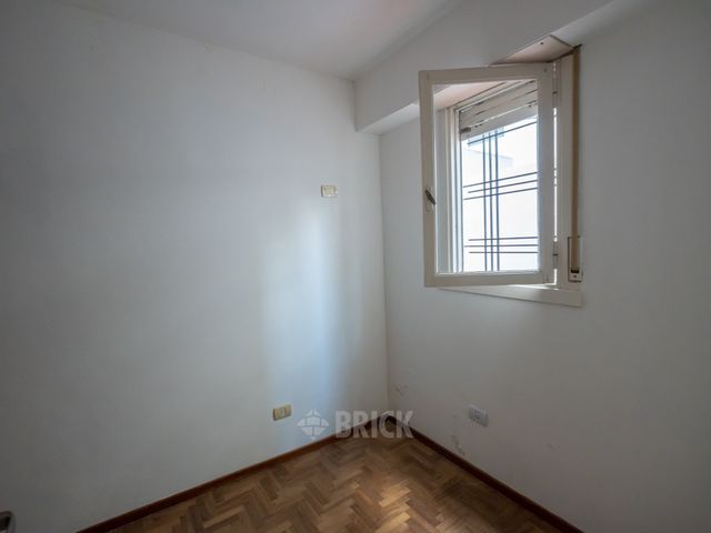 TERRERO al 700 Piso PB 32