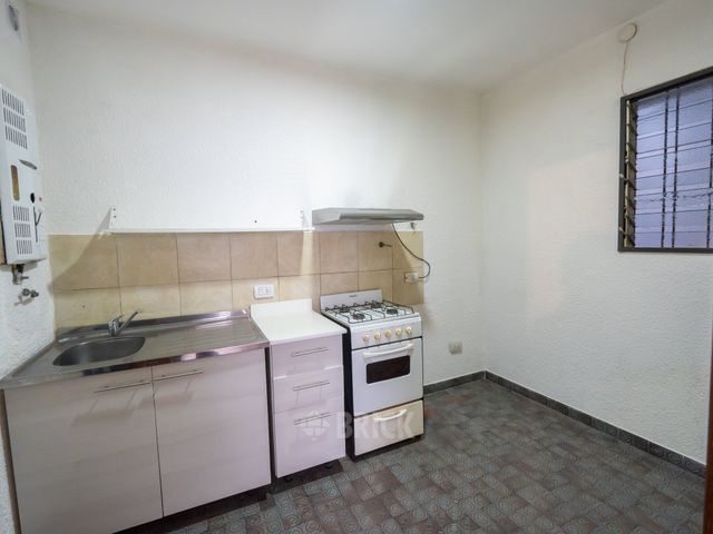 TERRERO al 700 Piso PB 7
