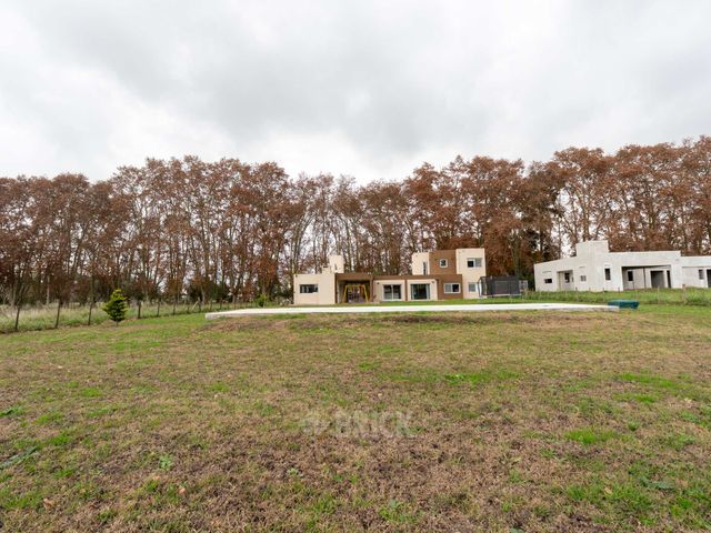 DEL VALLE, ARISTOBULO al 0 Lote 72 13