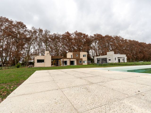 DEL VALLE, ARISTOBULO al 0 Lote 72 14