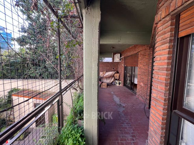 REPETTO, NICOLAS al 400 Piso 1° Y 2° 25