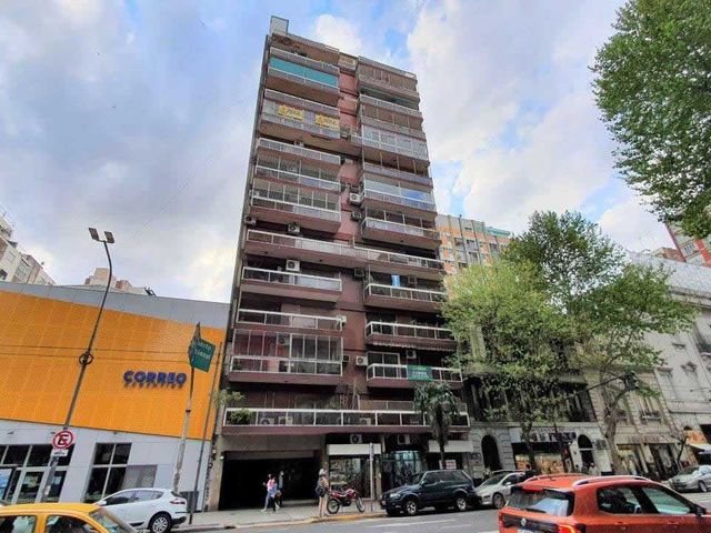 PUEYRREDON, AV. al 1300 Piso 9 25