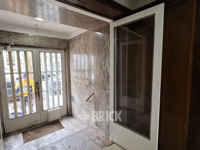 URIARTE al 2400 Piso 4 11