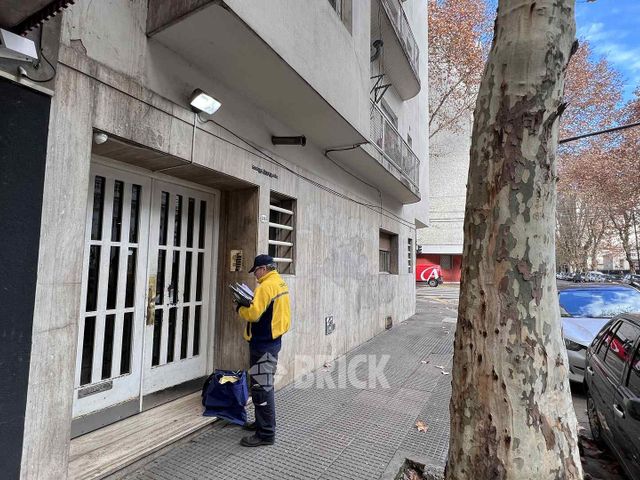 URIARTE al 2400 Piso 4 12