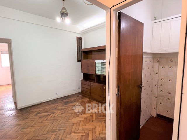 URIARTE al 2400 Piso 4 3