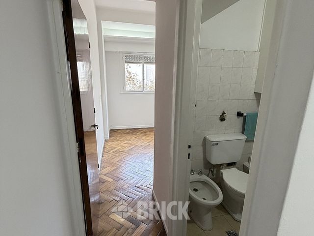 URIARTE al 2400 Piso 4 5