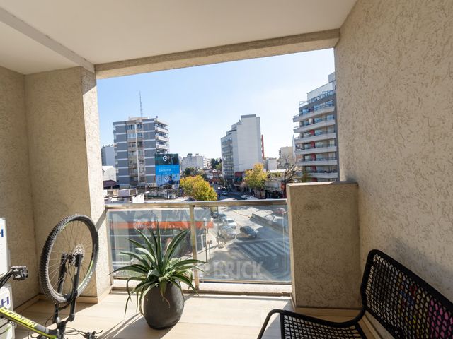 SAN MARTIN, AV. al 5600 Piso 4 6
