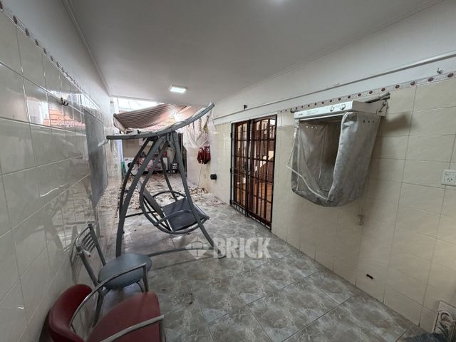 ACASSUSO al 5500 Piso PB 12
