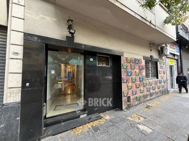 GOMEZ, VALENTIN al 3100 Piso 2 25