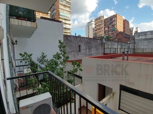 PACHECO DE MELO al 2900 Piso 1 4