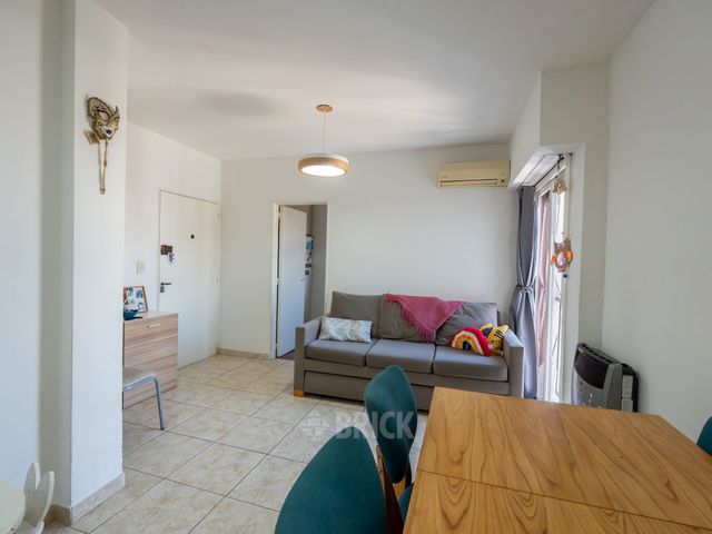 NEUQUEN al 2200 Piso 5 4