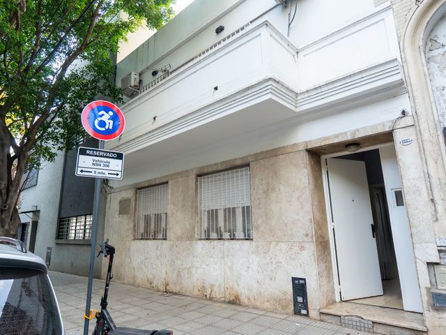 ARANGUREN al 1800 Piso PB 15