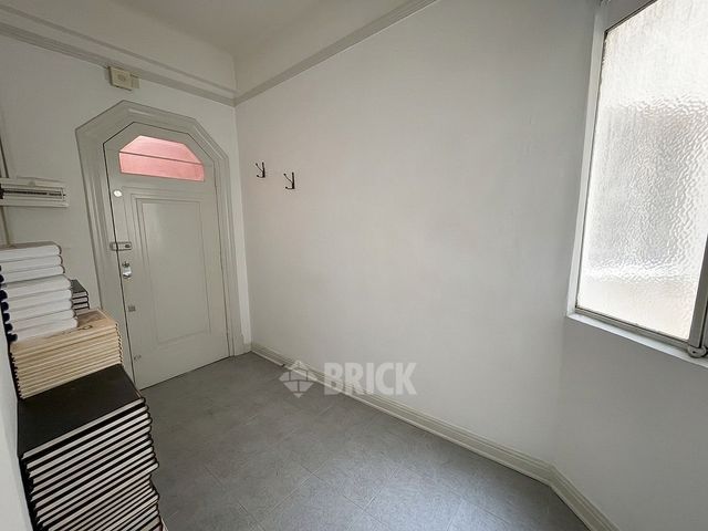 SARMIENTO al 2000 Piso 4 19