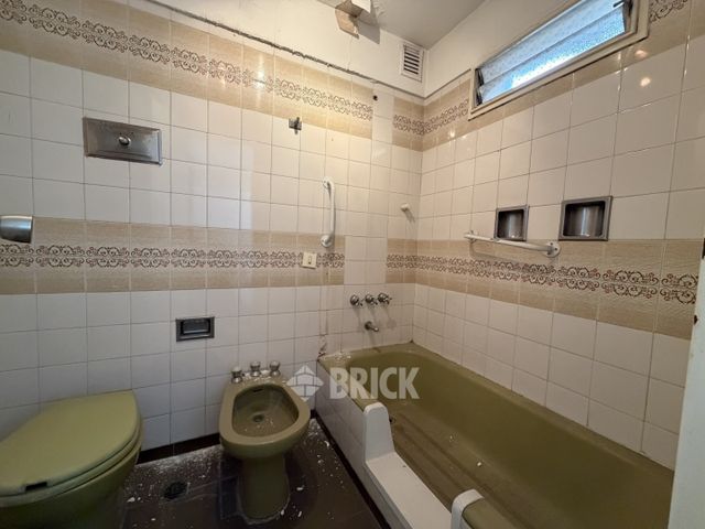 MONTES DE OCA, AV. al 1100 Piso 5 17