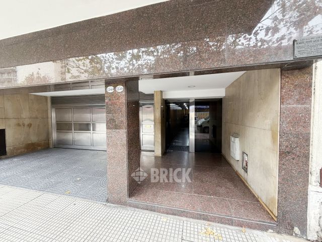 MONTES DE OCA, AV. al 1100 Piso 5 38