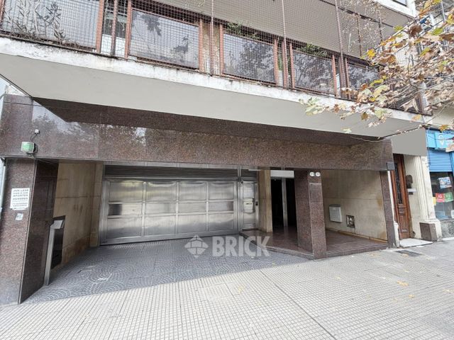 MONTES DE OCA, AV. al 1100 Piso 5 39