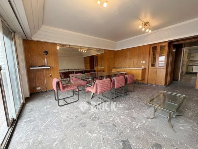 MONTES DE OCA, AV. al 1100 Piso 5 6