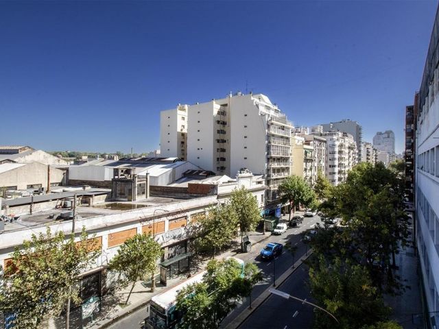 MONTES DE OCA, AV. al 1100 Piso 5 8