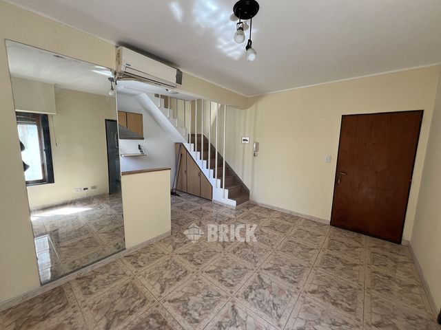 SAN PEDRO al 3800 Piso 1 5