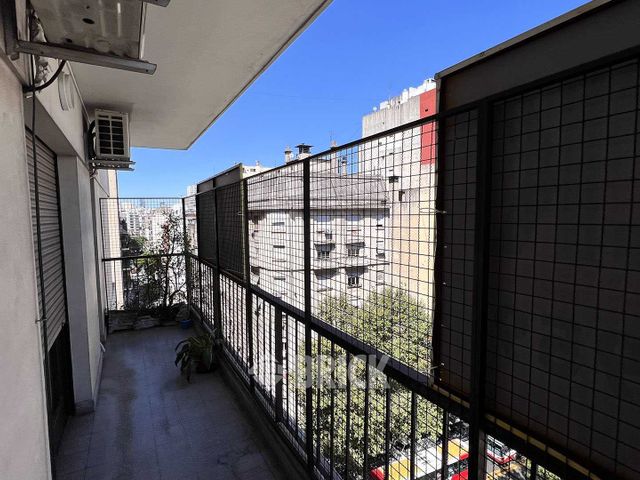 PUEYRREDON, AV. al 900 Piso 9 7