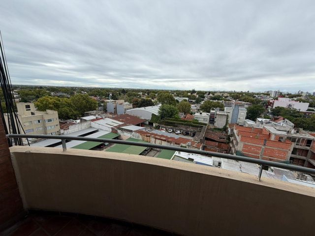 LAPRIDA, FCO. NARCISO DE al 700 Piso 7 5