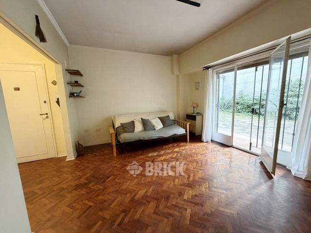 PARAGUAY al 3300 Piso PB 4