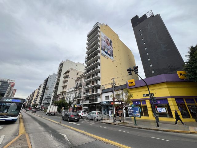 CABILDO, AV. al 1400 Piso 4 13