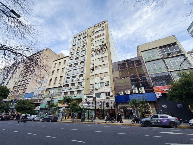 CORRIENTES, AV. al 2300 Piso 3 18