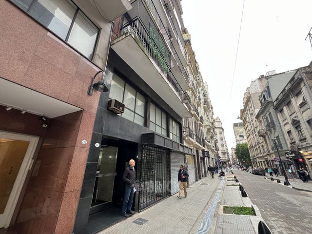 VIAMONTE al 900 Piso 9 11