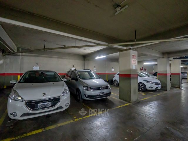 ARENALES al 3800 Piso 1 25