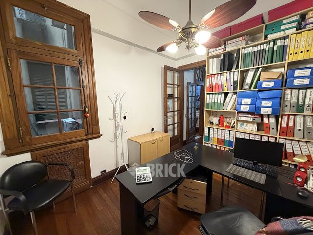 PUEYRREDON, AV. al 600 Piso 1 21