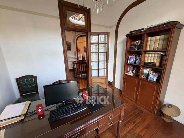 PUEYRREDON, AV. al 600 Piso 1 34