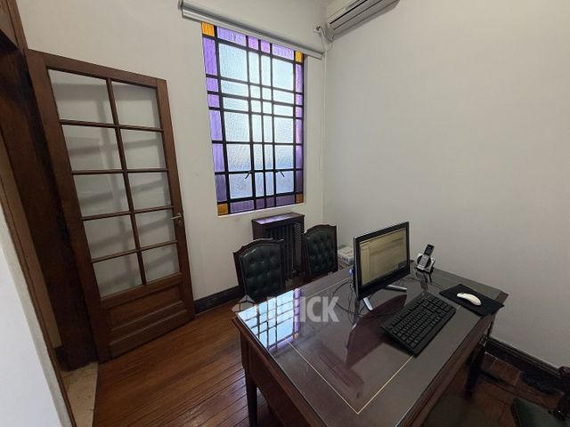PUEYRREDON, AV. al 600 Piso 1 43