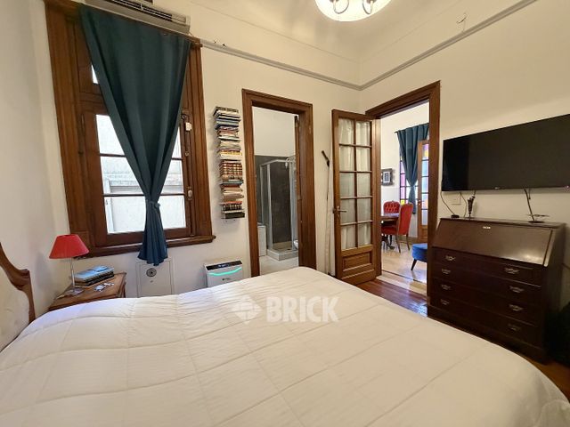 PUEYRREDON, AV. al 600 Piso 1 53