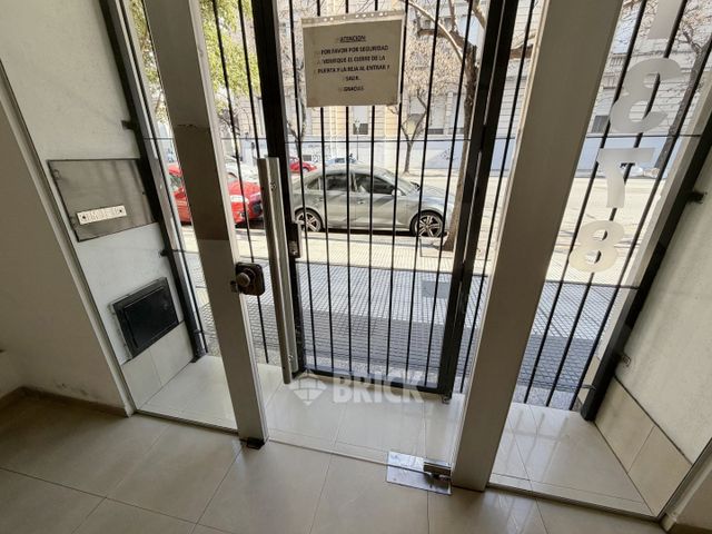 ENTRE RIOS, AV. al 1300 Piso 6 19