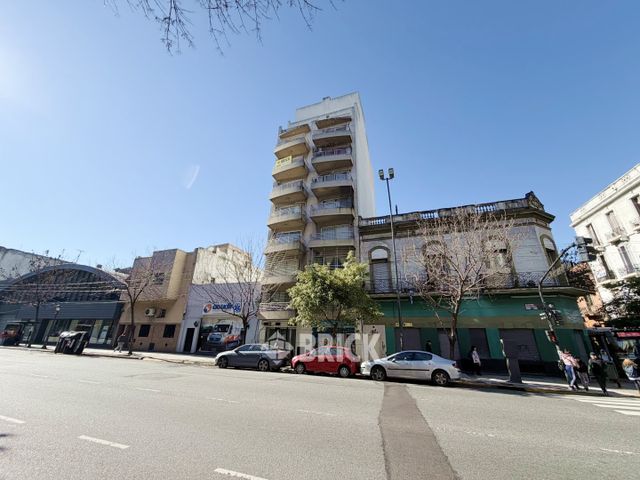 ENTRE RIOS, AV. al 1300 Piso 6 22