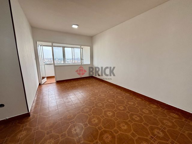 GENERAL PINTOS al 2900 Piso 14 4