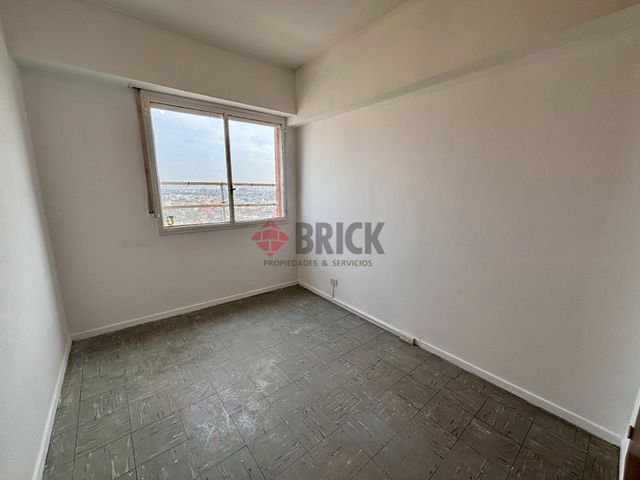 GENERAL PINTOS al 2900 Piso 14 15