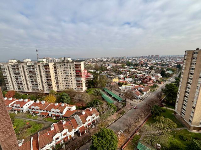 GENERAL PINTOS al 2900 Piso 14 23