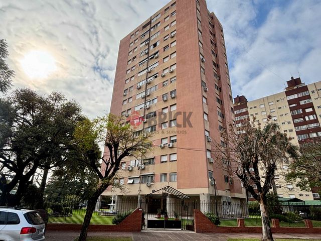 GENERAL PINTOS al 2900 Piso 14 46