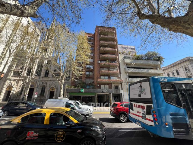 LAS HERAS, AV. al 2500 Piso 9 17