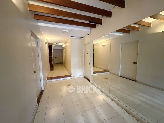 CHENAUT, AV. al 1700 Piso 8 24