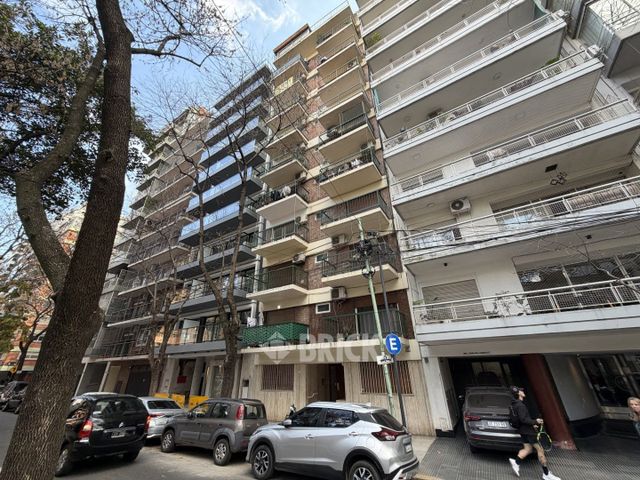 CHENAUT, AV. al 1700 Piso 8 27