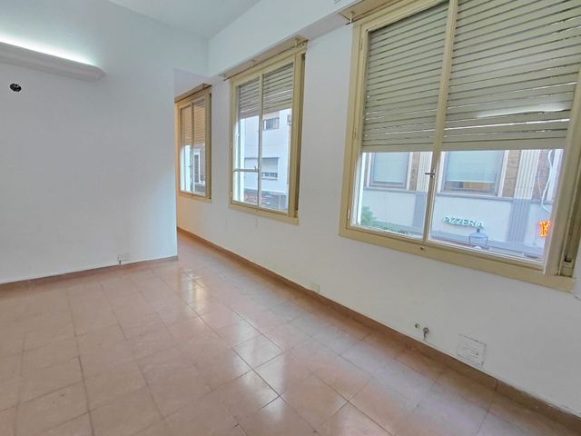 PARAGUAY al 500 Piso 1 1