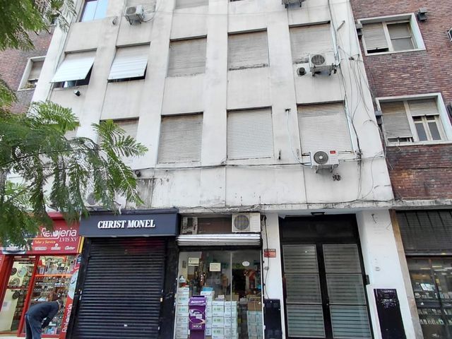 PARAGUAY al 500 Piso 1 12