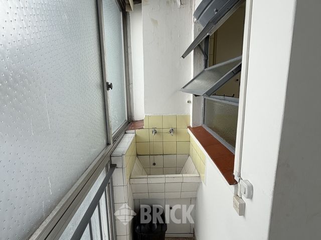 BILLINGHURST al 1700 Piso 10 22
