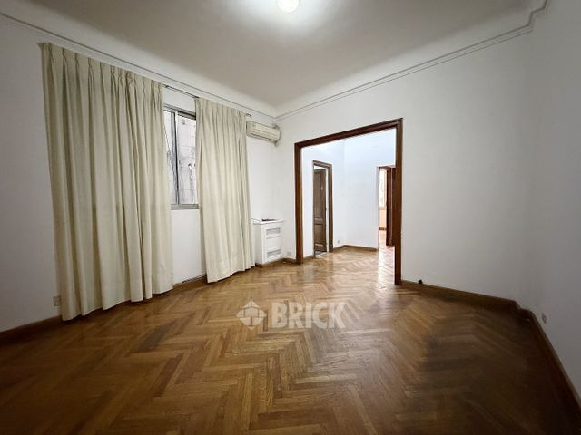 RODRIGUEZ PEÑA al 1300 Piso 1 1