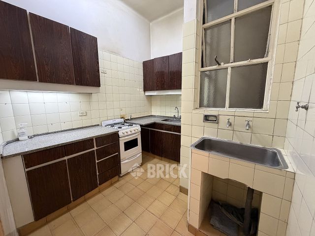 RODRIGUEZ PEÑA al 1300 Piso 1 20