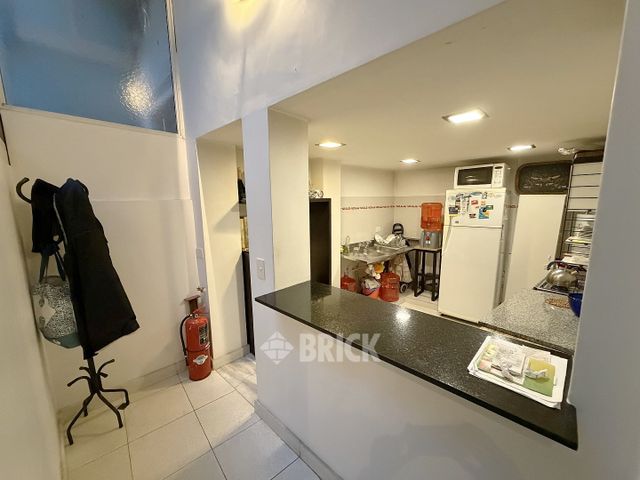 ECUADOR al 1200 Piso 1 25